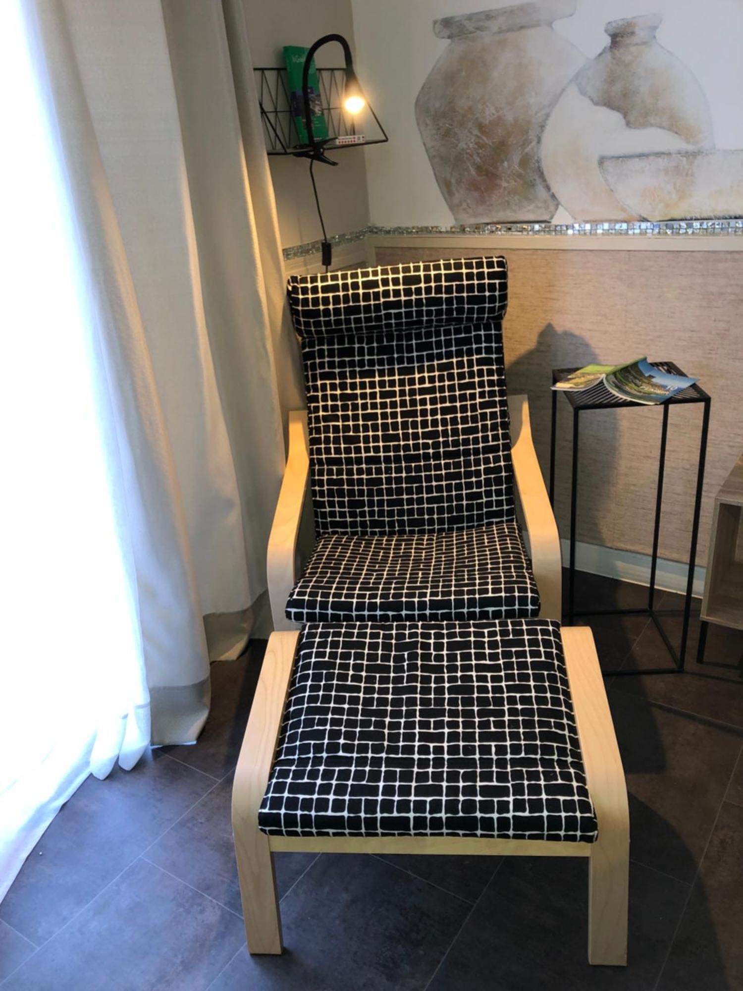 2 Pieces Independant Avec Son Jardinet Prive Hotel Борго Екстериор снимка